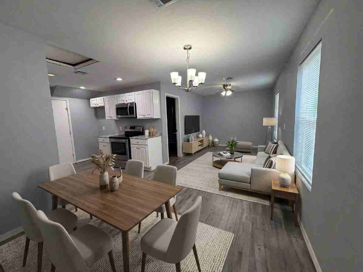 4128 Se 42nd St - Photo 3 of 12