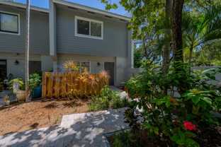 715 Ne 1st St #A - Photo 1 of 1