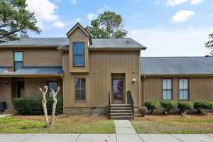 featured image of 4604 Dow Ct