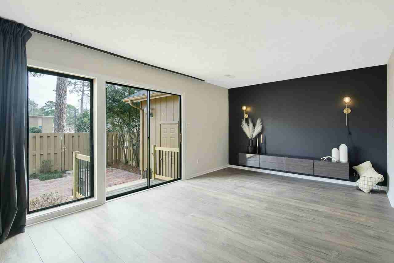4604 Dow Court - Photo 4 of 44