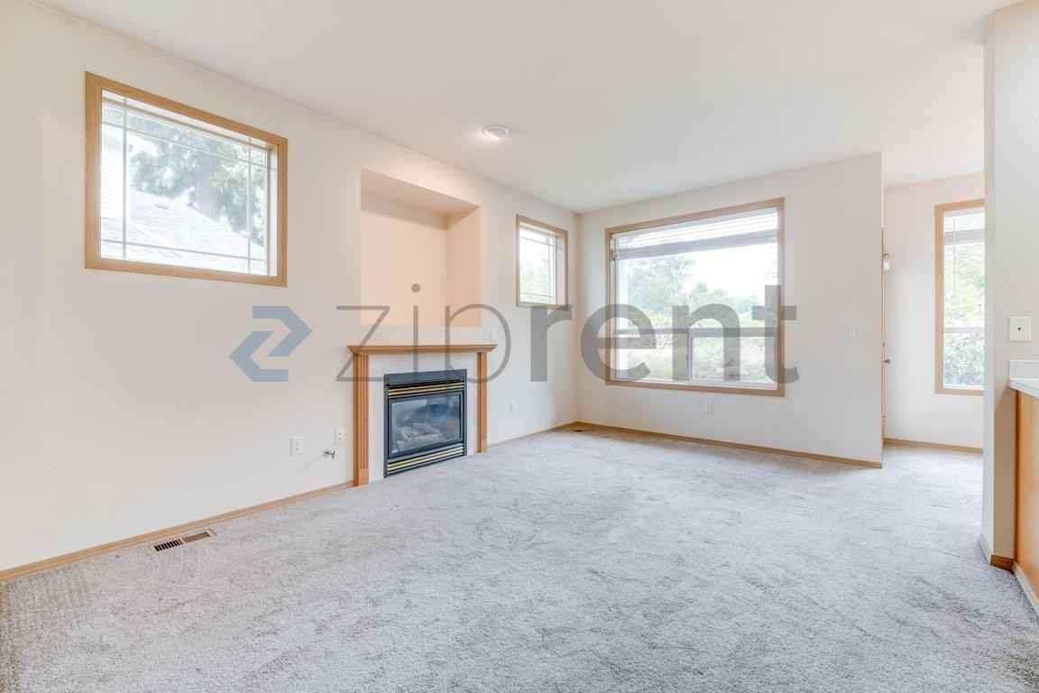 12421 63rd Ave E - Photo 6 of 24
