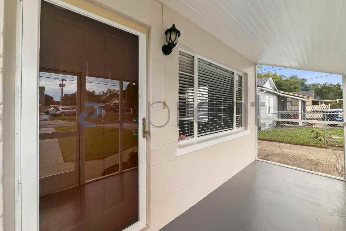 124 Swannanoa St - Photo 5 of 24