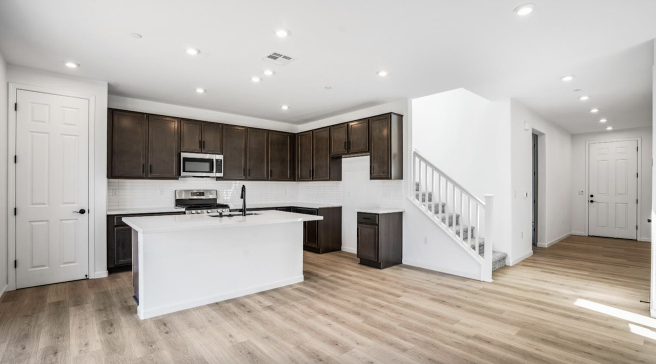 1026 Arneis Place - Photo 5 of 21