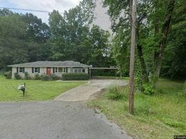 featured image of 115 Pierson Cir