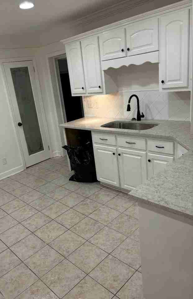 115 Pierson Circle - Photo 2 of 7