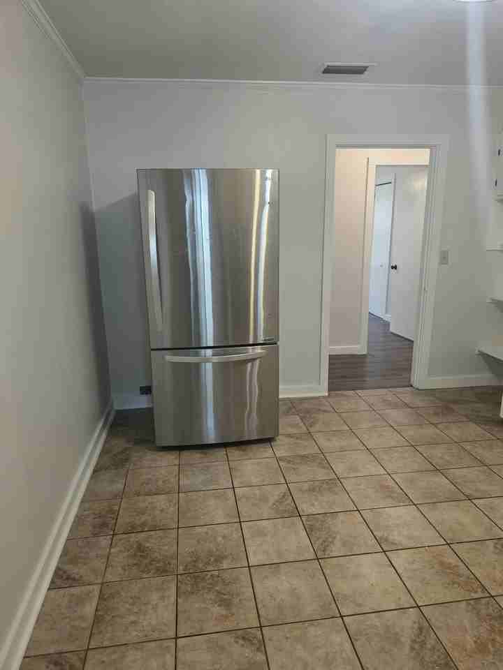 906 Quinn Street - Photo 6 of 17