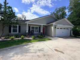 featured image of 3206 Oak Bluff Ln