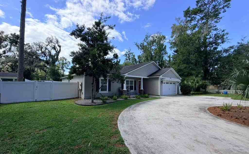 3206 Oak Bluff Ln - Photo 3 of 29