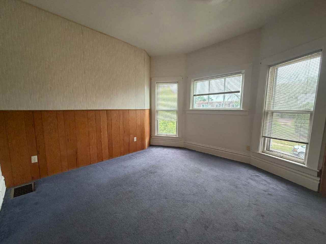 211 Fulton St #2 - Photo 3 of 16