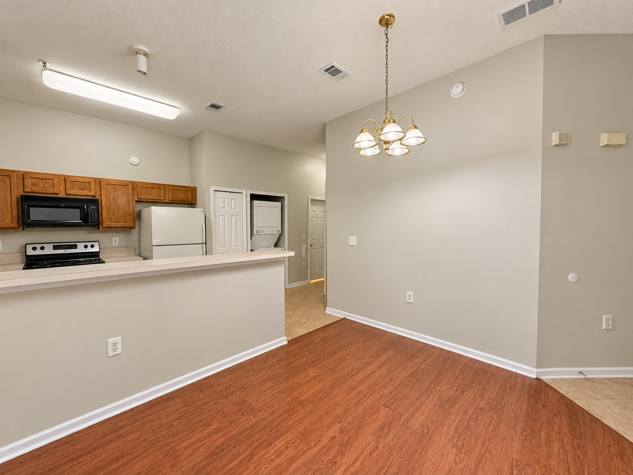 5101 Playpen Dr #5 - Photo 5 of 11