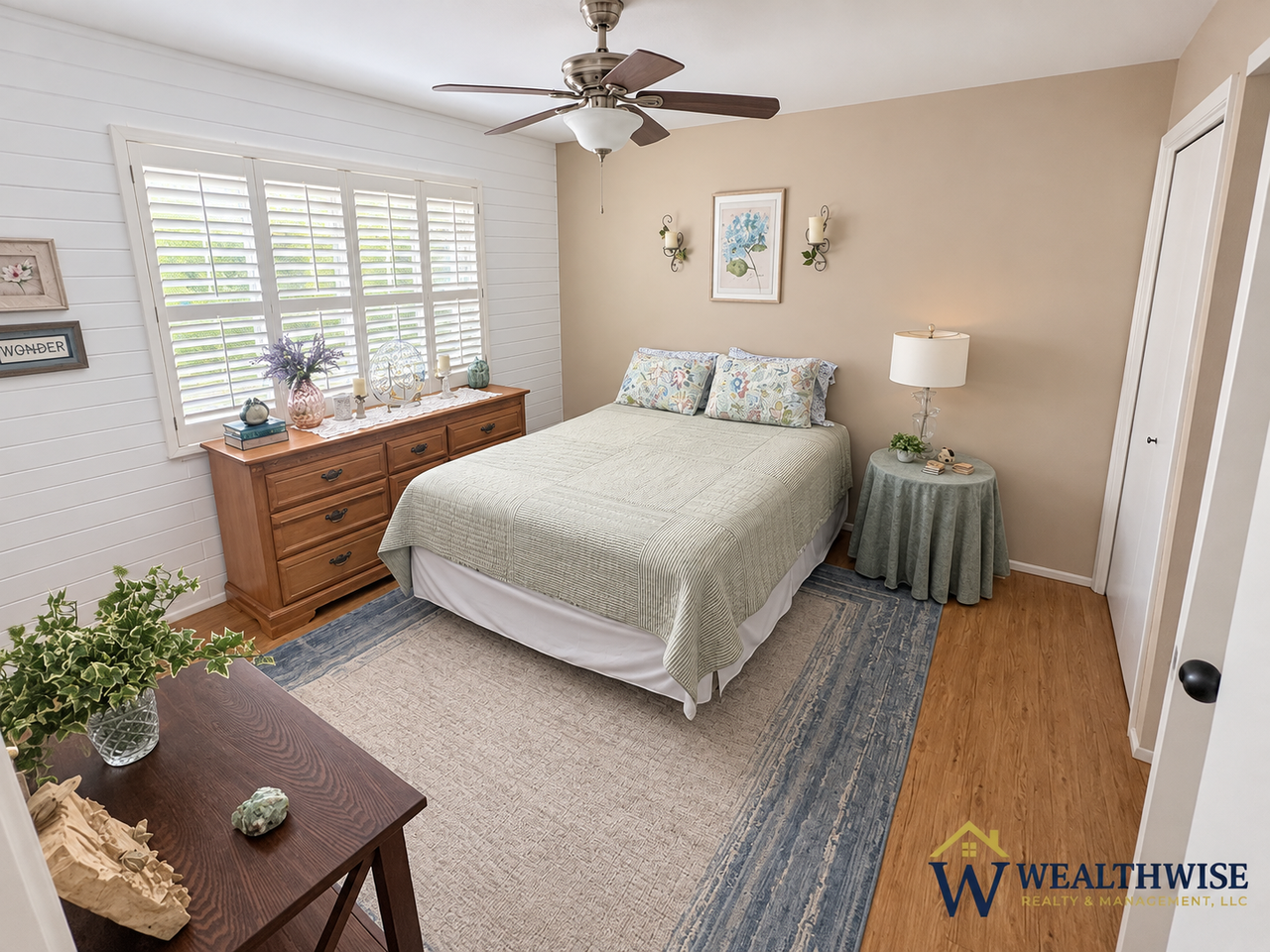302 S Paseo Cerro Unit D - Photo 5 of 28