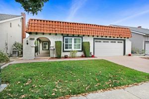 featured image of 1745 N Holbrook St