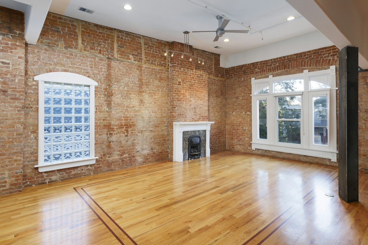 2445 North Clarkson street - Photo 2 of 33