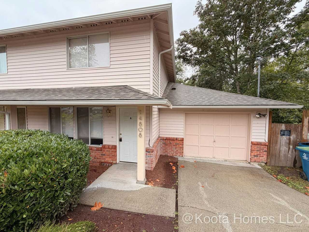 14808 44th Ave W, Unit A - Photo 3 of 23