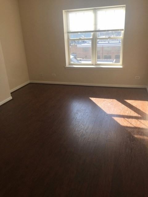 965 Rogers St - Photo 5 of 8
