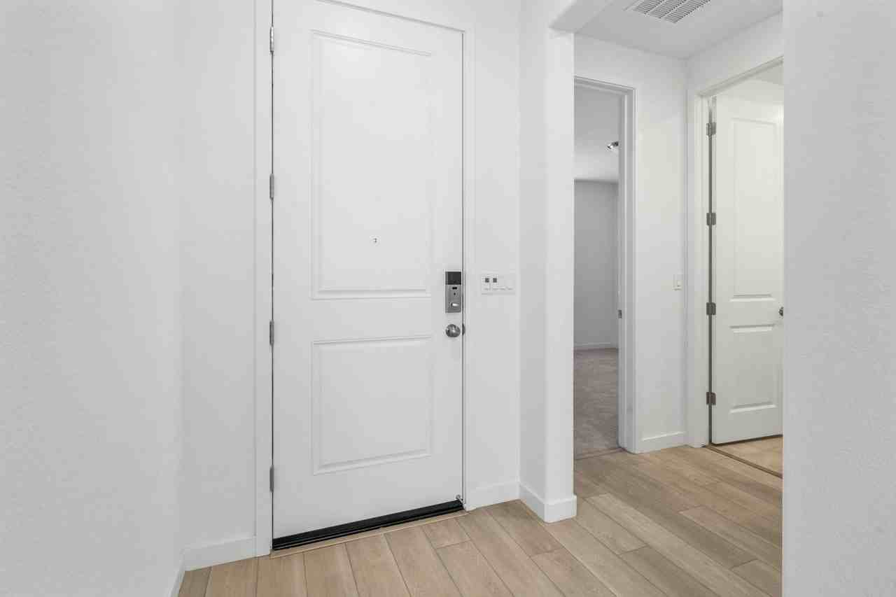 3248 Bear Oak Street - Photo 6 of 33
