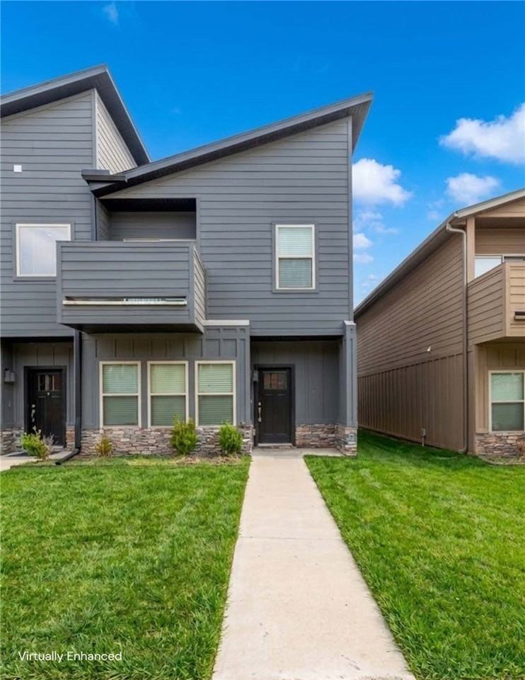 2164 W Million Ln