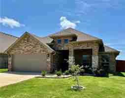 featured image of 920 Sundance Ln