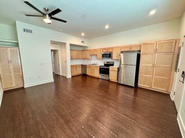 726 E Emma Ave #104 - Photo 3 of 12