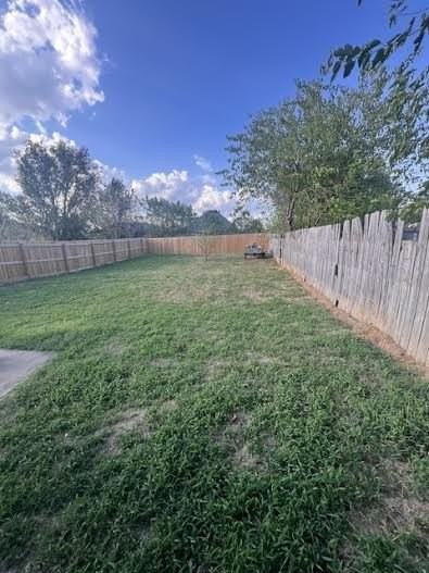 1090B Terry Ln - Photo 2 of 5