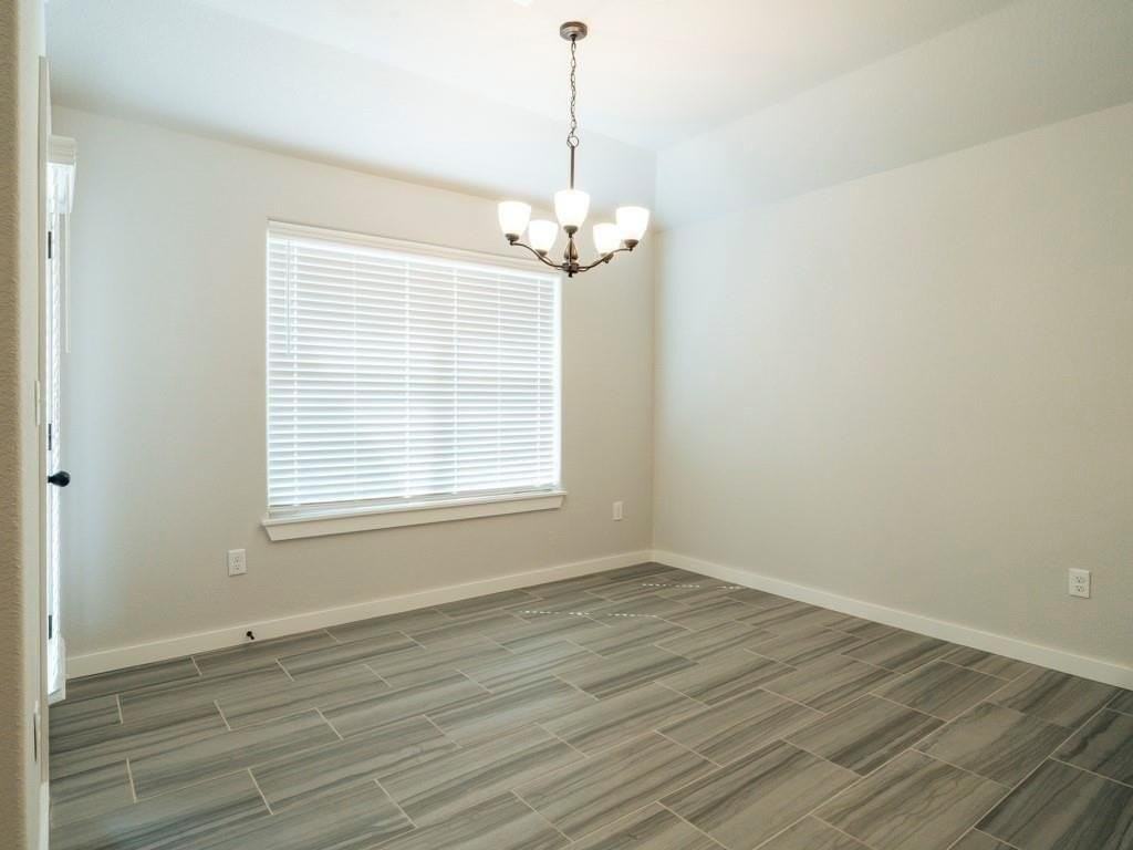 420 Coconut Ln - Photo 6 of 30