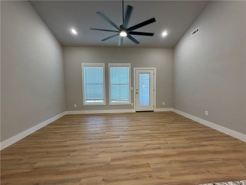 1036 Seaborn Way - Photo 2 of 17