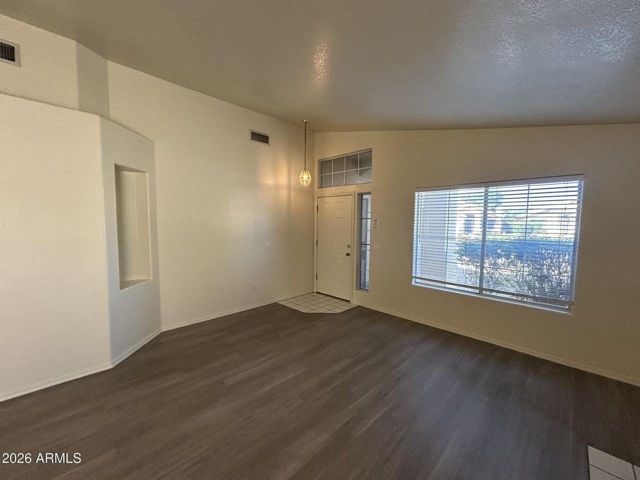 51 N Del Pueblo Pl - Photo 6 of 47