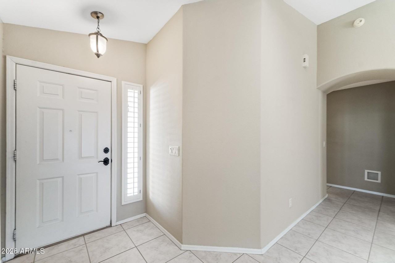 4147 E Coolbrook Ave - Photo 6 of 35