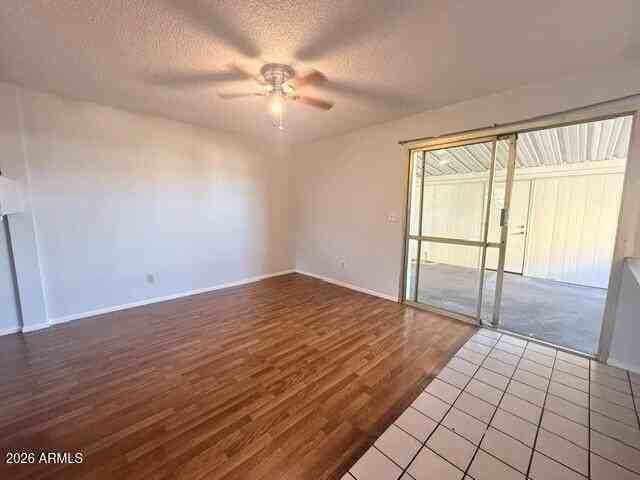 4659 N 21st Ave - Photo 6 of 18