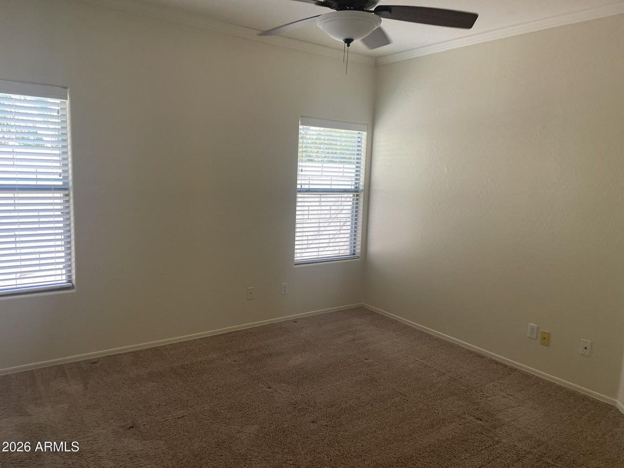 2197 N Arbor Ln - Photo 3 of 14