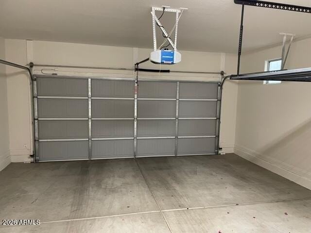 1371 S Chaparral Blvd - Photo 4 of 17