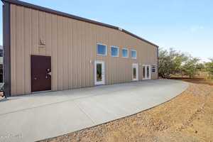 featured image of 832 E Maddock Rd #B