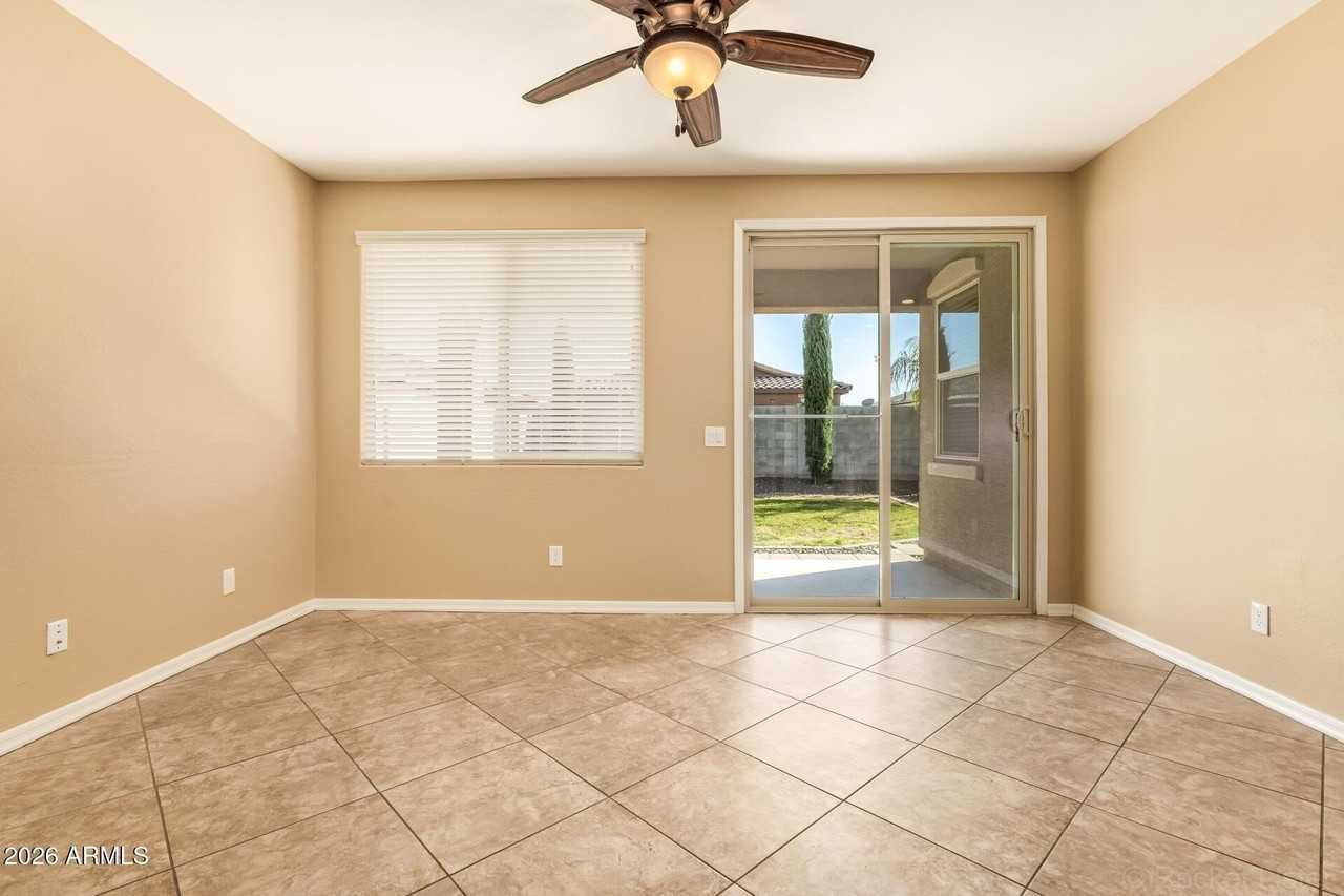 2057 W Kenton Way - Photo 7 of 33