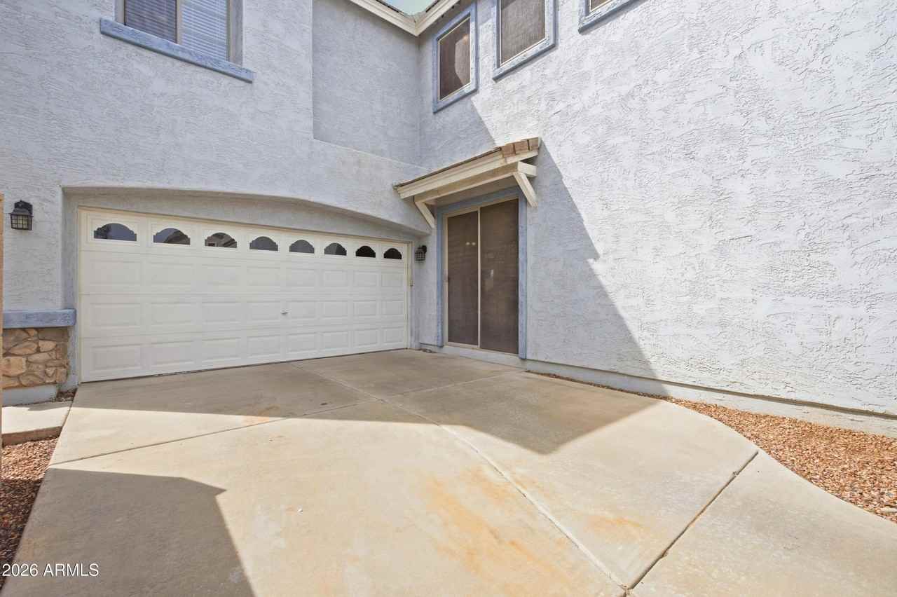 4248 S Mariposa Dr - Photo 5 of 50