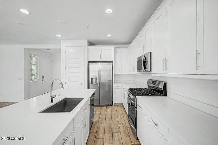 670 S Owl Dr - Photo 7 of 27