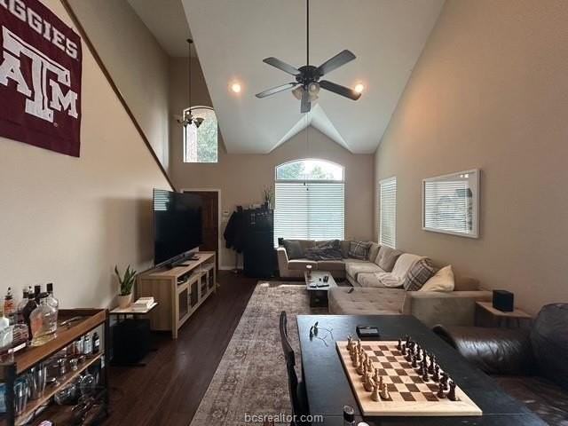 1705 Boardwalk Ct - Photo 2 of 19