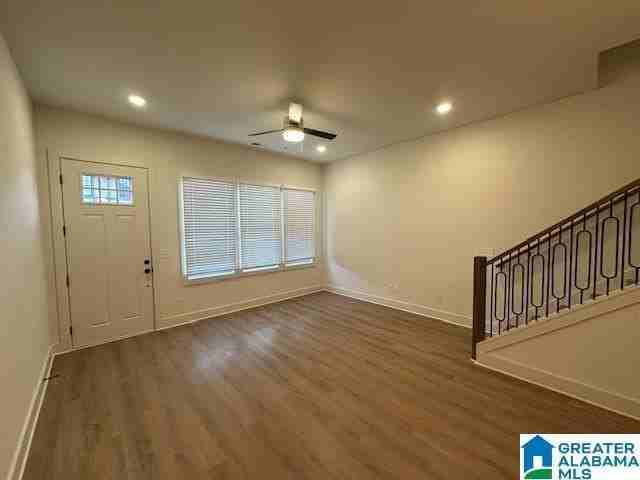 1716 Meerstone Ln - Photo 4 of 38