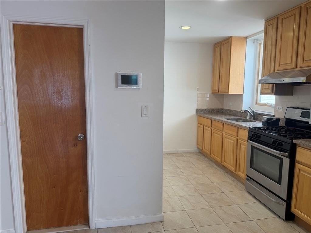 2035 Bay Ridge Pkwy #2R - Photo 2 of 11