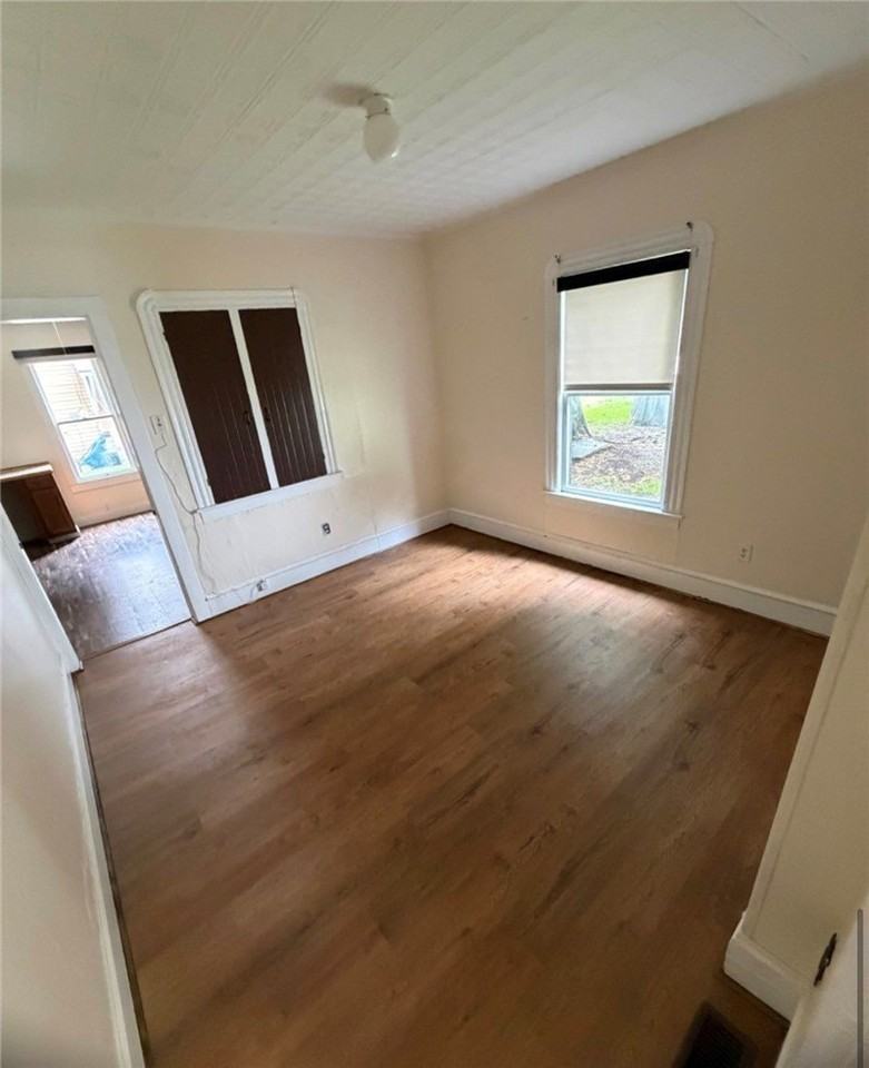 511 Spaulding St - Photo 2 of 10