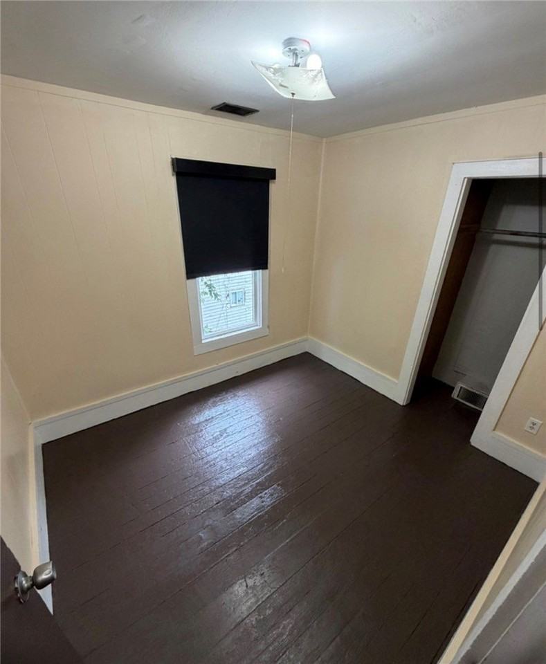 511 Spaulding St - Photo 7 of 10