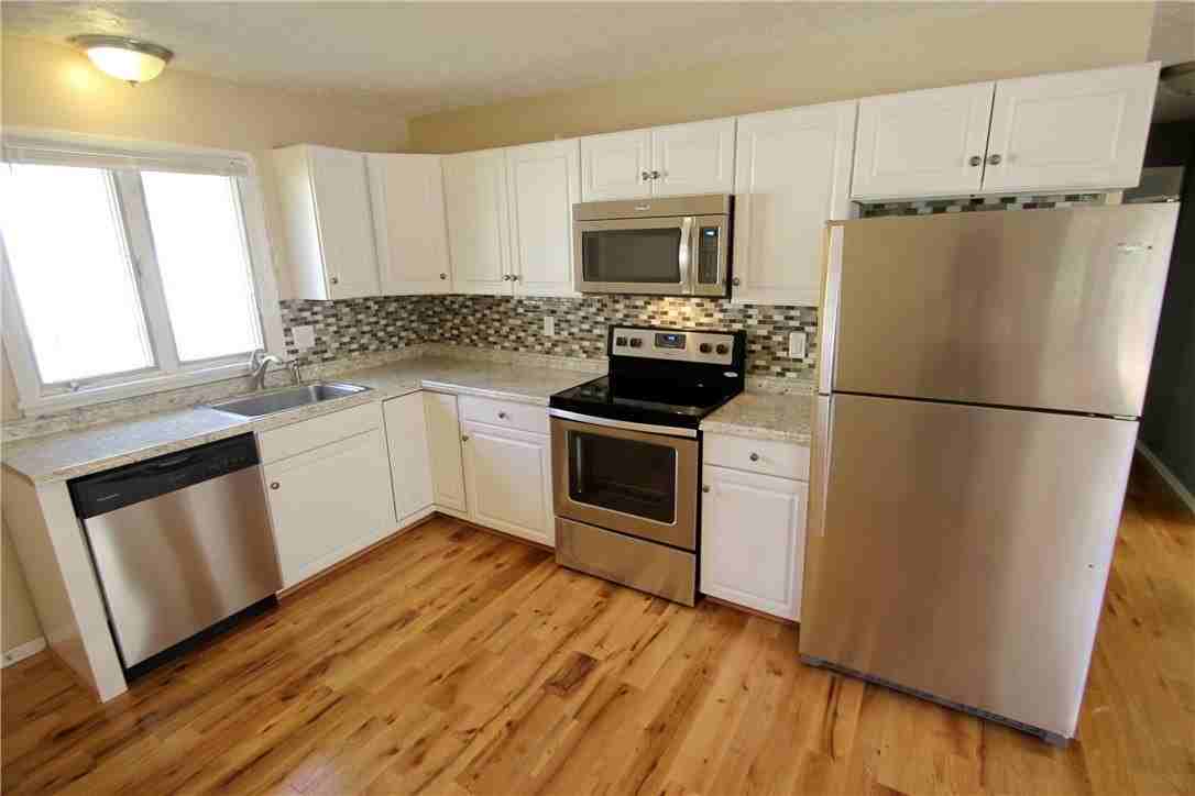 45 Brighton Park - Photo 4 of 24