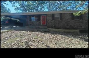 featured image of 5813 Allen St