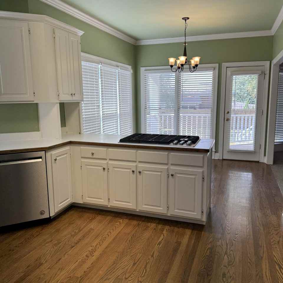 6813 Anchorage Ln #38 - Photo 4 of 24