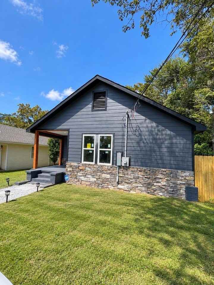 3903 7th Ave - Photo 2 of 15