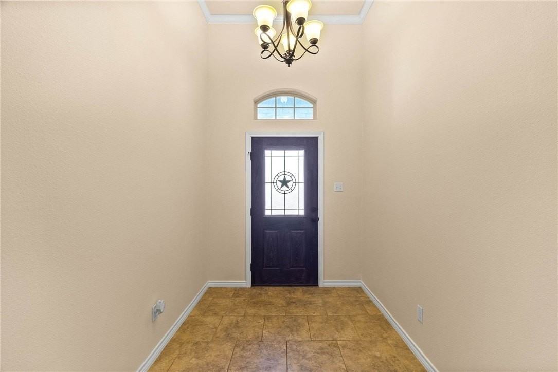 7329 Clapton Dr - Photo 4 of 25