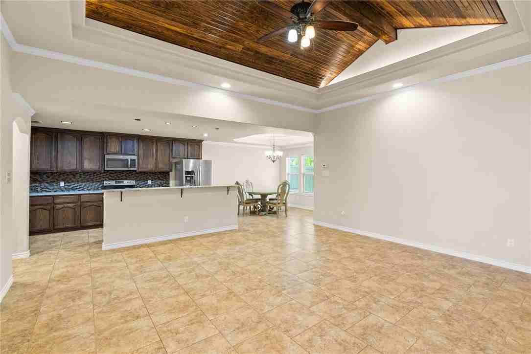 7329 Clapton Dr - Photo 6 of 25