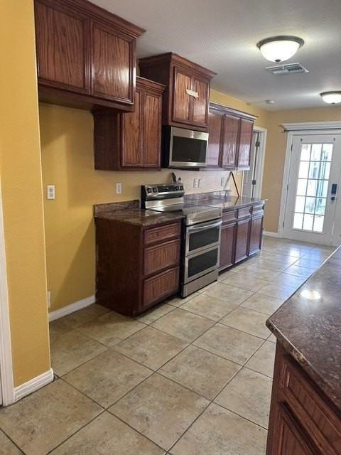 3042 Masterson Dr - Photo 5 of 18