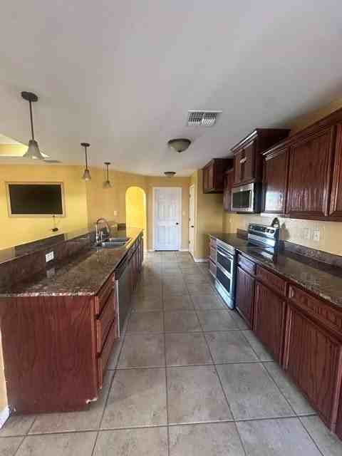3042 Masterson Dr - Photo 7 of 18