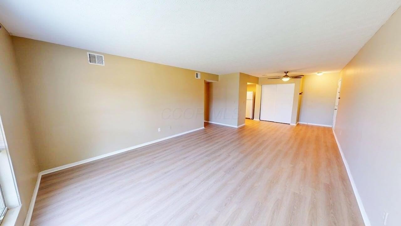 2064 Park Run Dr #C - Photo 5 of 10