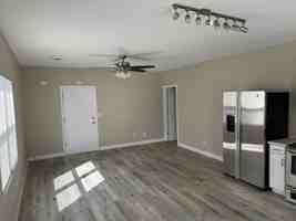 featured image of 351 Chicago Rd #9